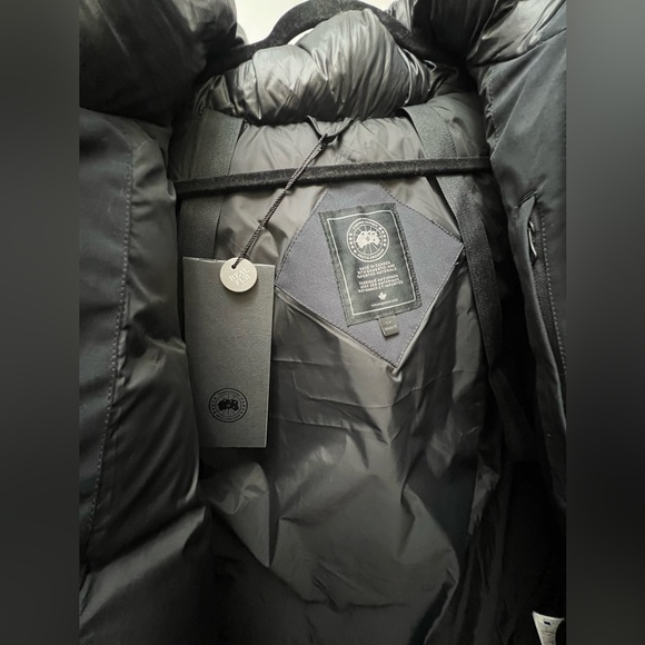Canada Goose Sherridon Parka Black Label Men’s Small – NEW With Tags – Navy - Picture 6 of 11